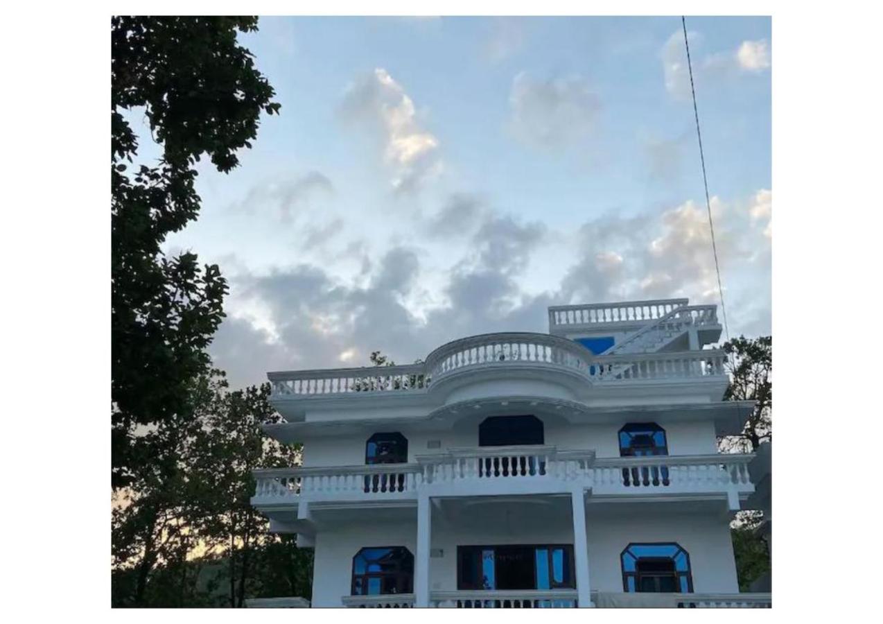 Villa Casablanca 5Bhk à Dehradun Extérieur photo